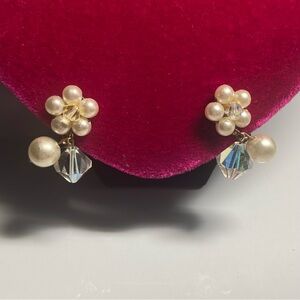 Vintage Gold Tone Faux Pearl Chrystal Clip Earrings